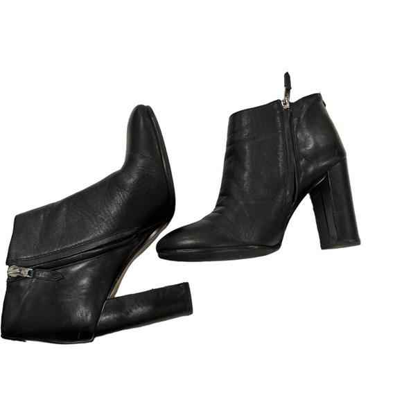 Sam Edelman  soft leather Block Heel black Ankle Boots Sz 8 - Picture 1 of 7
